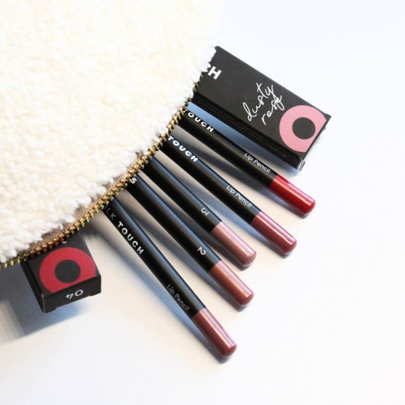 Олівець для губ Okis Brow - Silk Touch - 04 Iconic Red