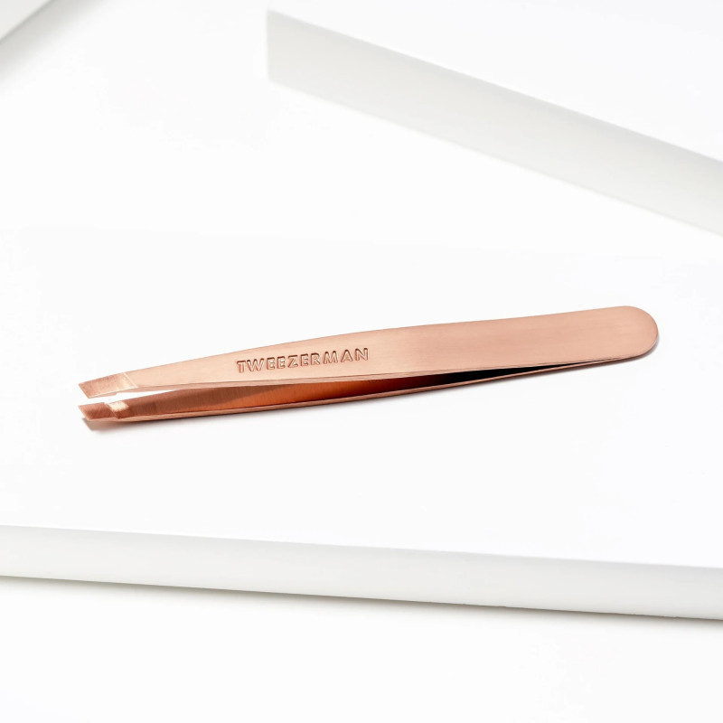 Пінцет для брів Tweezerman стандартний - Rose Gold - золото