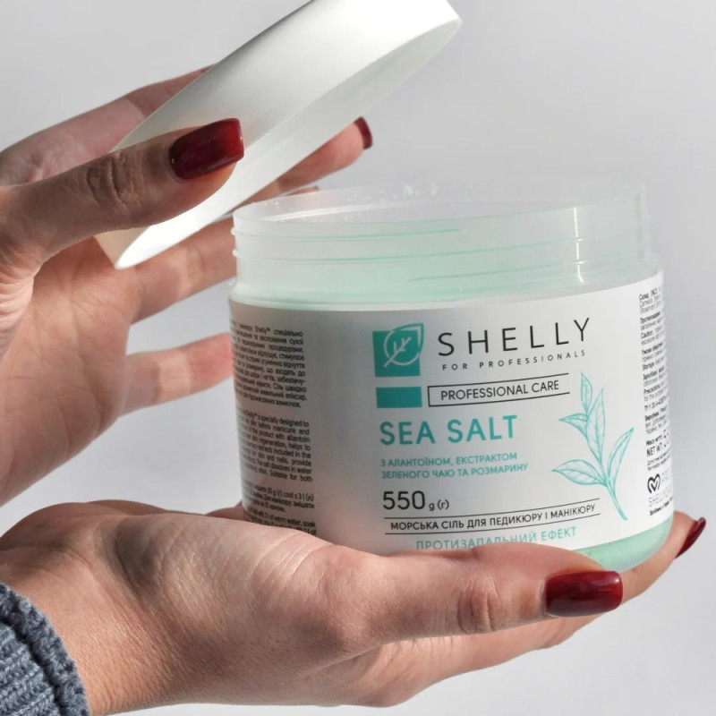 Sól do kąpieli Shelly z alantoiną, zieloną herbatą i ekstraktem z rozmarynu, 550 g
