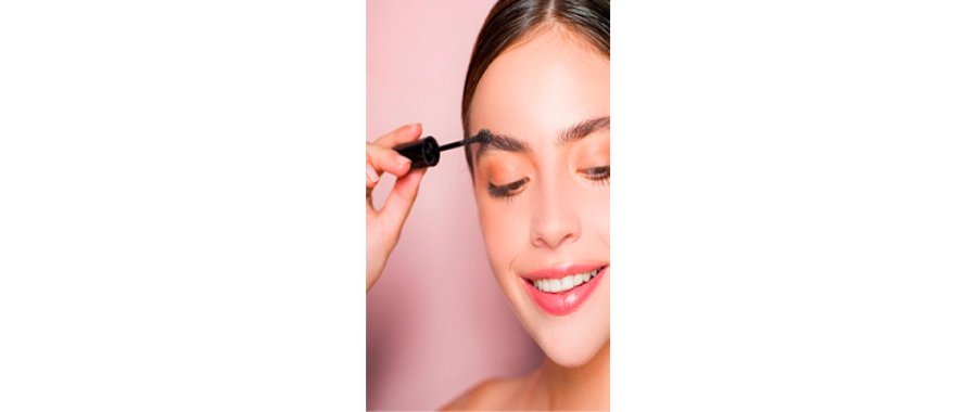 TOP PRODUCTS FOR CARE OF EYELASHES AND EYEBROWS AFTER LAMINATION
