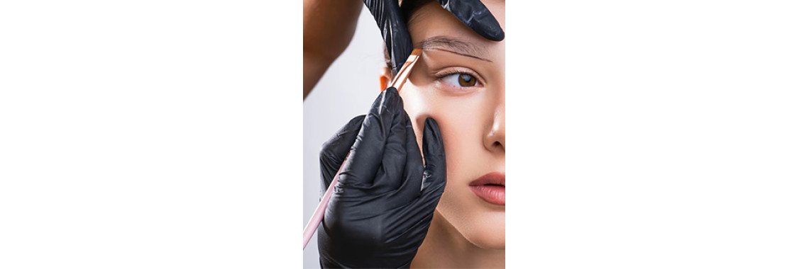 How to Choose Eyebrow Brushes for Your Work as a Brow Artist