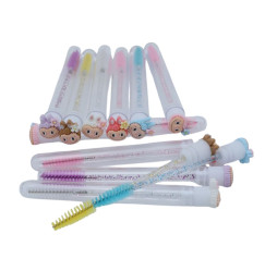 Individually packaged eyelash brush - Labubu, 1 pc per tube
